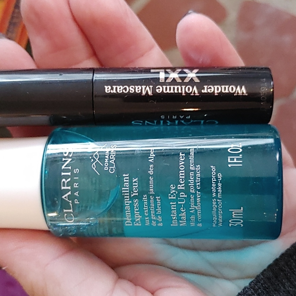 Clarins Set of Eye Makeup Remover & Wonder Volume XXL Extreme Black Mascara